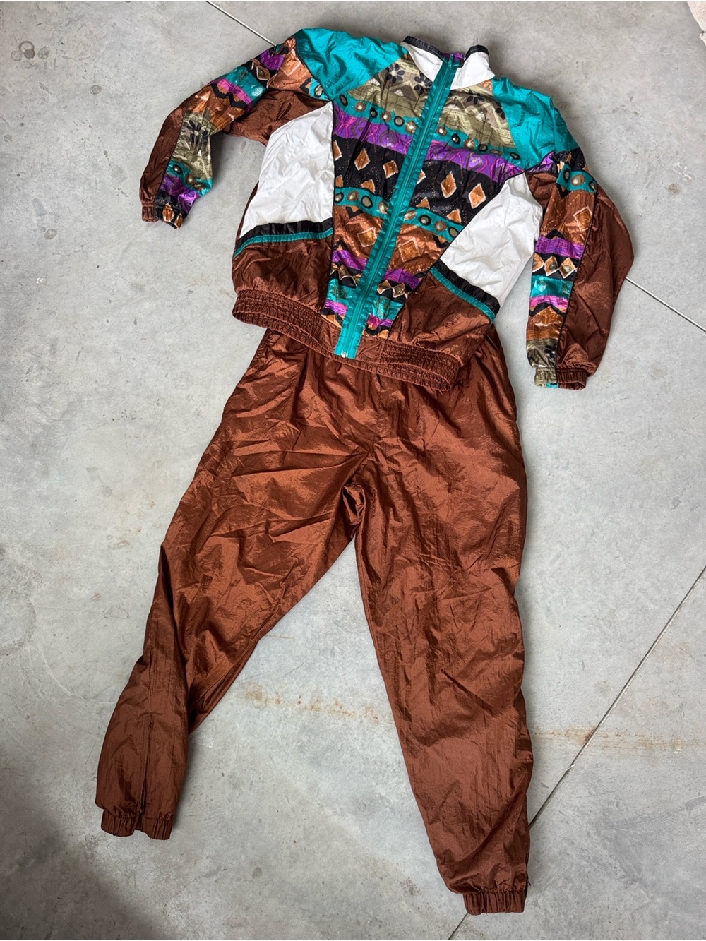Vintage Women's Brown Multicolor Track Pants & Jacket Set
